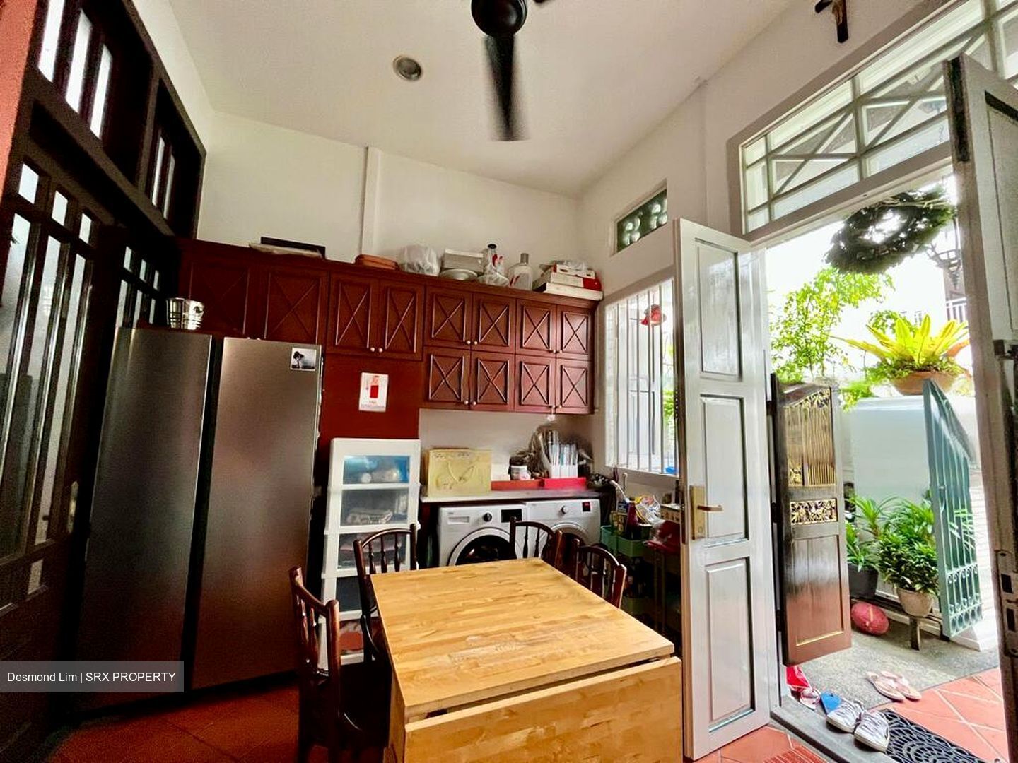 Joo Chiat Place (D15), Shop House #593654121
